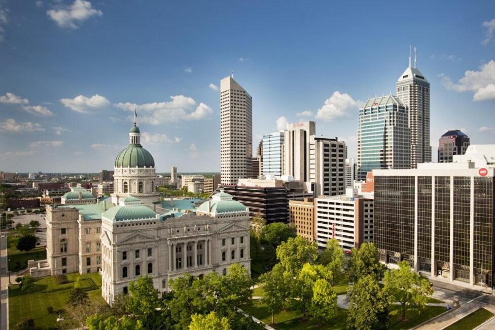 Free Parking! Downtown King Suite Lucas Oil- Conv Center Skywalk#1 Indianapolis Exterior foto