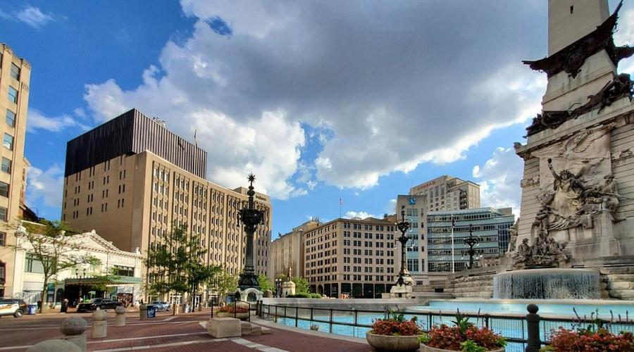 Free Parking! Downtown King Suite Lucas Oil- Conv Center Skywalk#1 Indianapolis Exterior foto